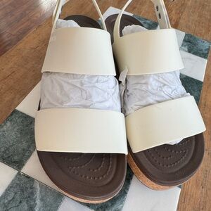CROCS Brown Sandals
